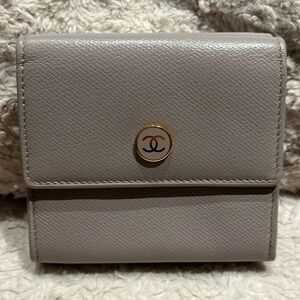 Chanel Compact Trifold Wallet, Light beige, Authentic